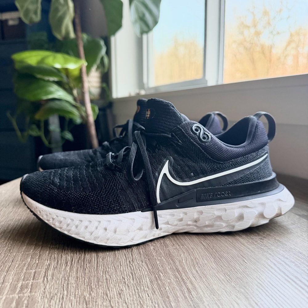 Nike infinity react flyknit 2 running shoes - Picture 2 of 10